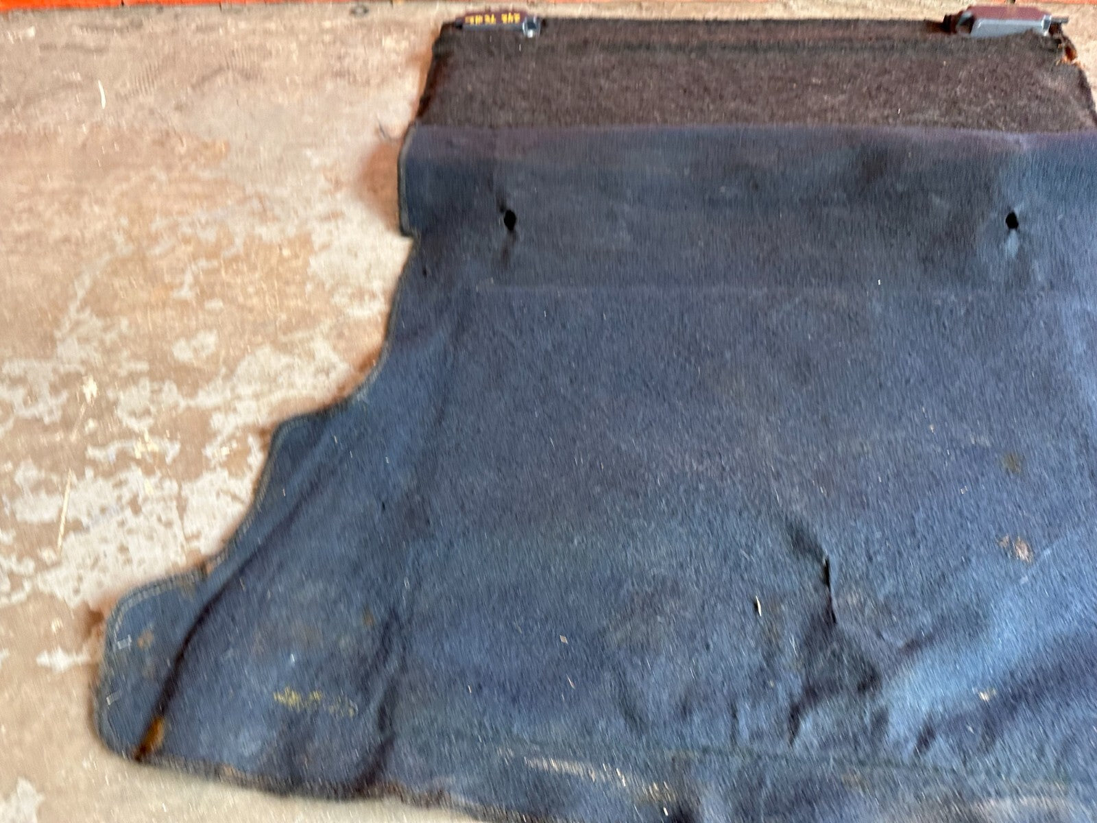 88 89 HONDA CRX DX   TRUNK CARPET W/ TAIL GATE LINER REAR CARPET TRIM   OEM #2434