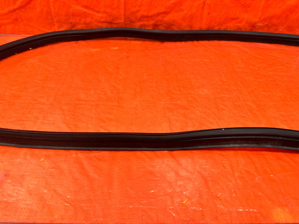 17 20 INFINITI Q60   REAR TRUNK WEATHER STRIP GASKET SEAL   OEM FACTORY #2898