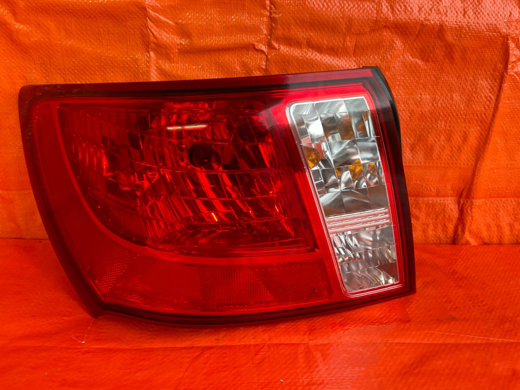 12 14 SUBARU IMPREZA WRX STi SEDAN   LEFT TAIL LIGHT DRIVER REAR OUTER OEM #746