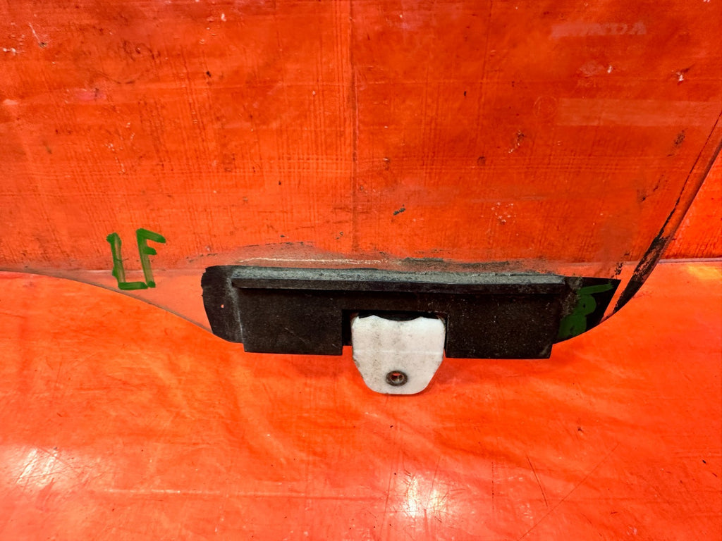 97-01 HONDA CR-V CRV - DOOR GLASS WINDOW - DRIVER LEFT FRONT SIDE - OEM #3011