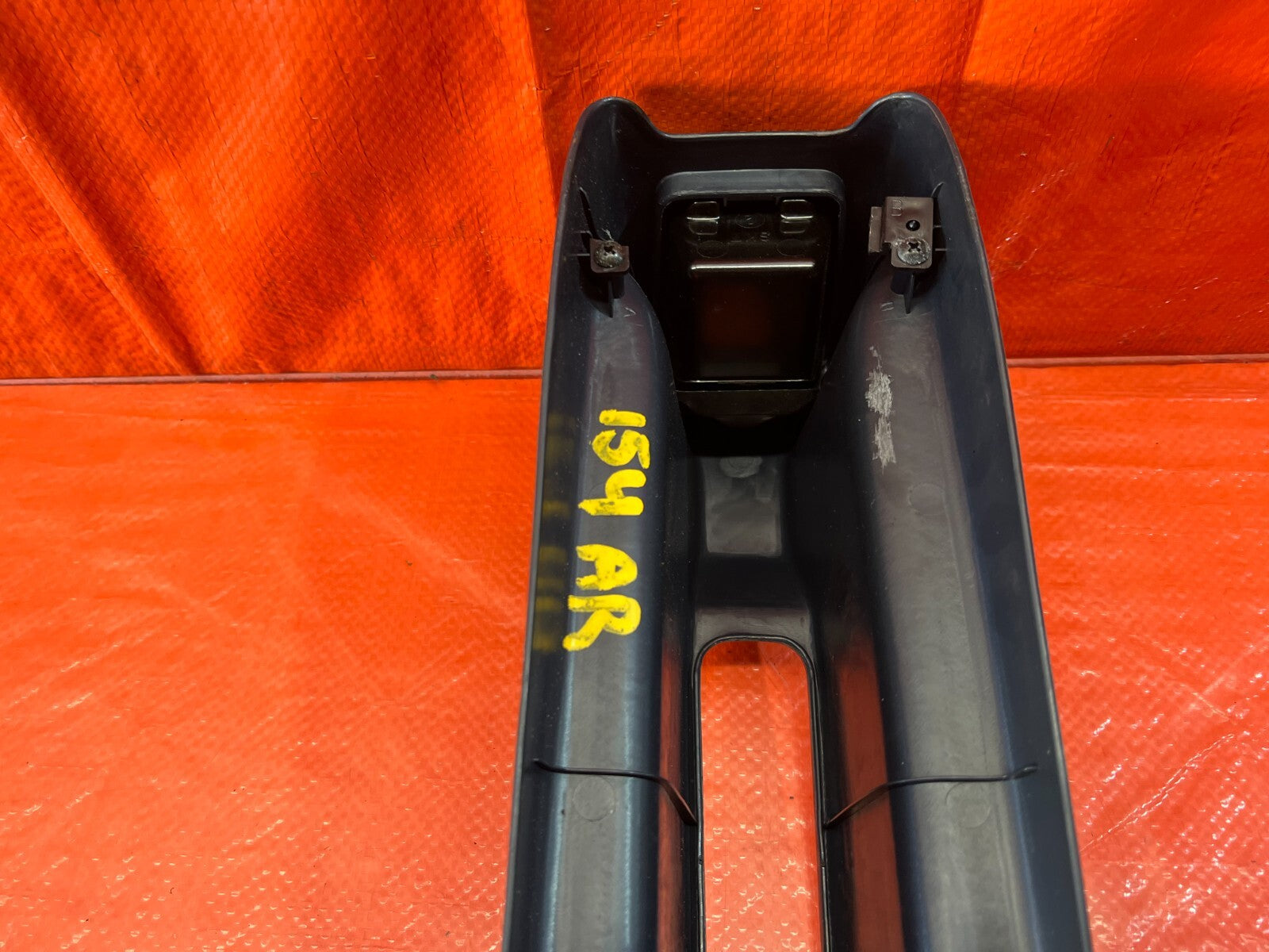 90 93 ACURA INTEGRA   ARM REST / CENTER CONSOLE STORAGE DELETE   BLUE   OEM #15411