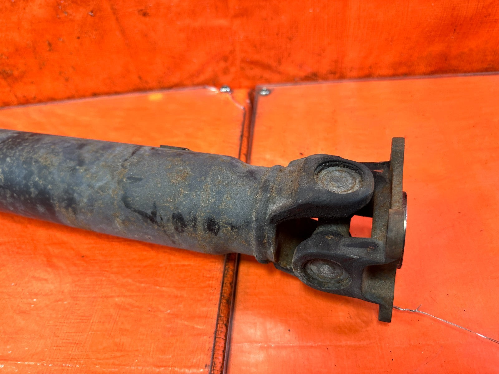 08 15 INFINITI G37 & Q60   6 SPEED MANUAL   DRIVESHAFT DRIVE SHAFT    OEM #3286