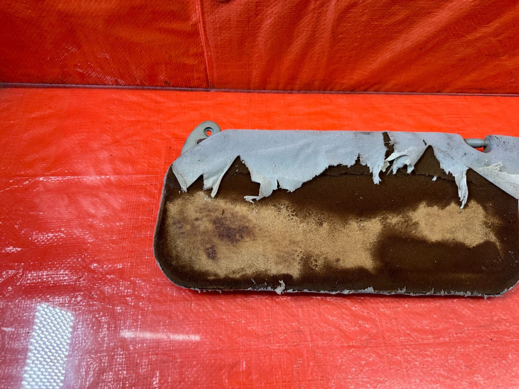 96 00 HONDA CIVIC   SUN VISOR   PASSENGER RIGHT SIDE   GRAY   OEM #201    WEAR7