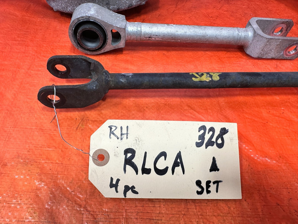 08 13 INFINITI   G37 RIGHT REAR CONTROL ARMS   SET OF 4   OEM FACOTRY OE 3281