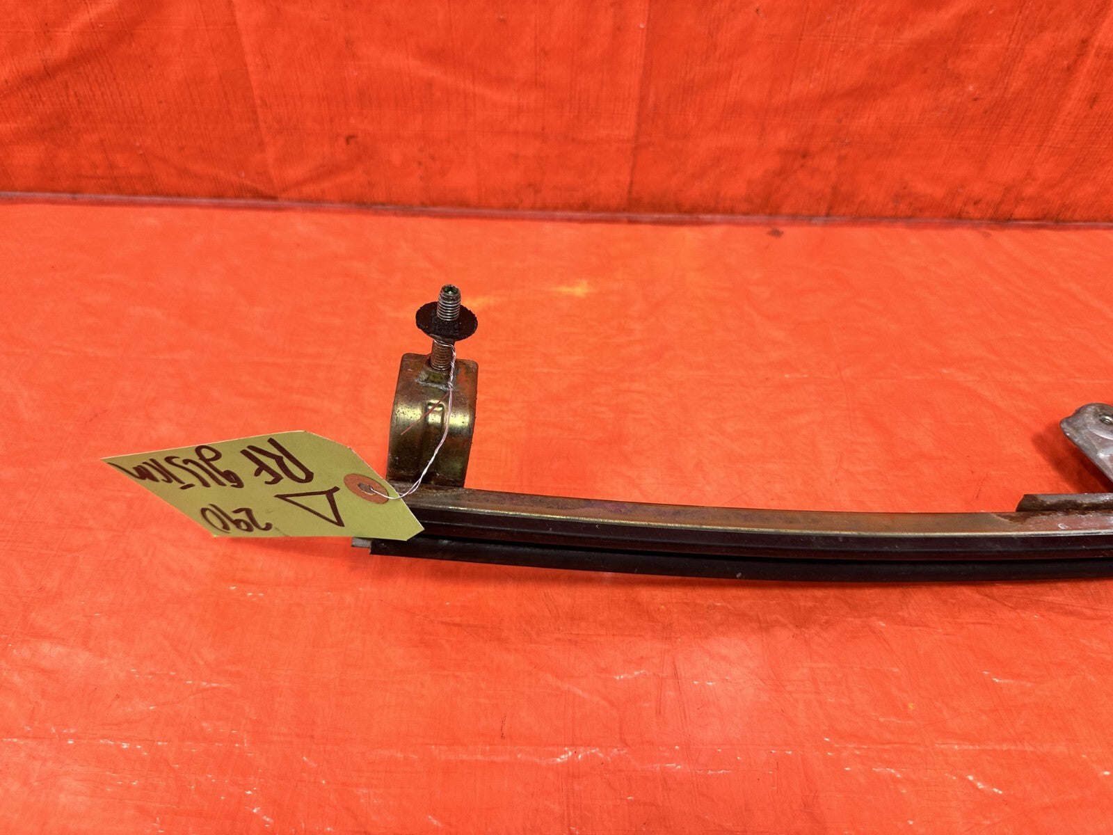 00 09 HONDA S2000   PASSENGER RIGHT WINDOW GLASS SASH   OEM FACTORY #2909