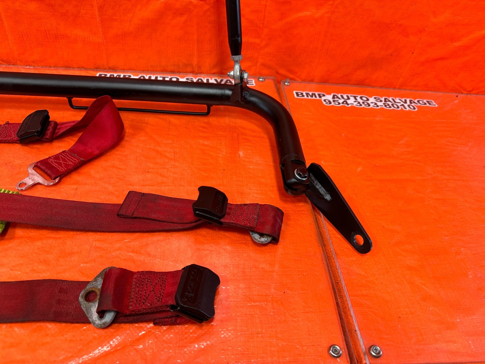 94 01 ACURA INTEGRA 2D   ROLL BAR WITH SPARCO SEAT BELTS   #2534