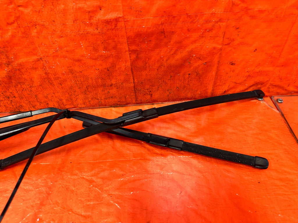18 22 HONDA ACCORD 1.5L   LEFT & RIGHT WINDSHIELD WIPER ARMS   OEM #3245