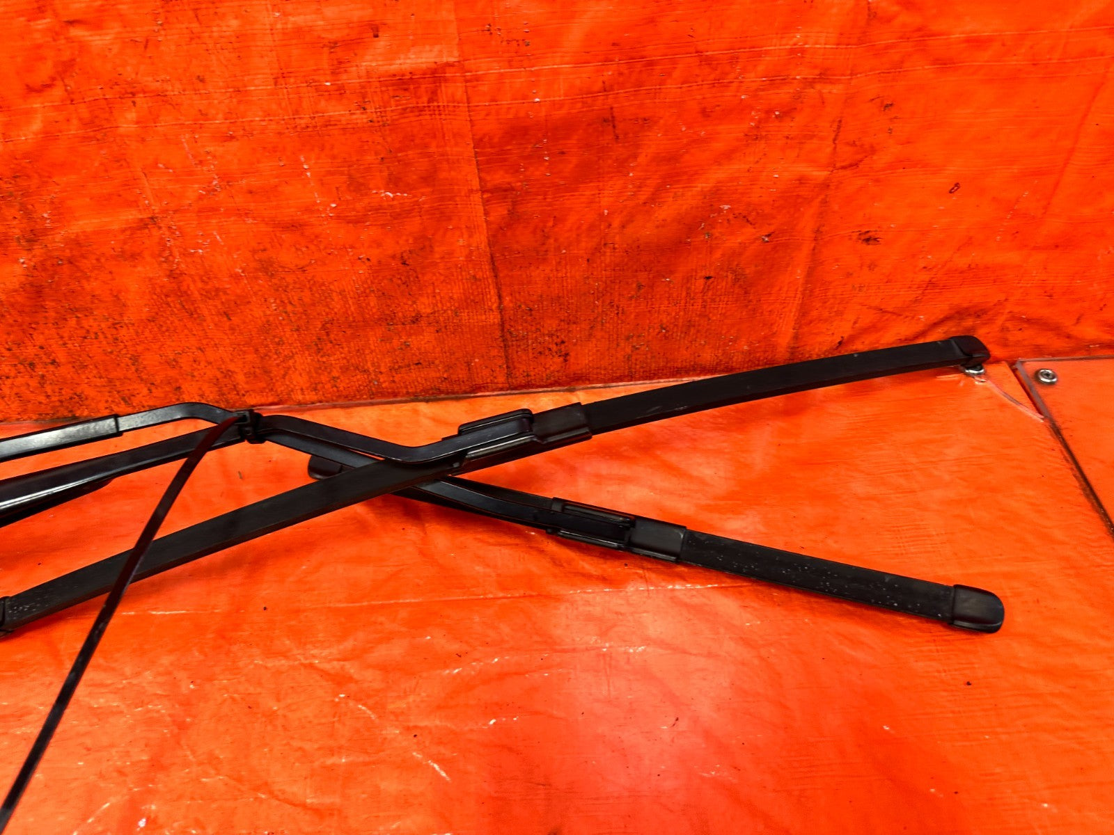18 22 HONDA ACCORD 1.5L   LEFT & RIGHT WINDSHIELD WIPER ARMS   OEM #3245