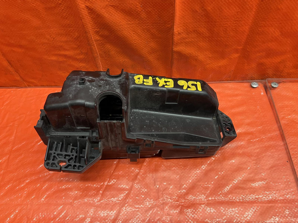 2005 05 ACURA TSX   EXTERIOR / ENGINE BAY   FUSE BOX PANEL   OEM FACTORY #156 5