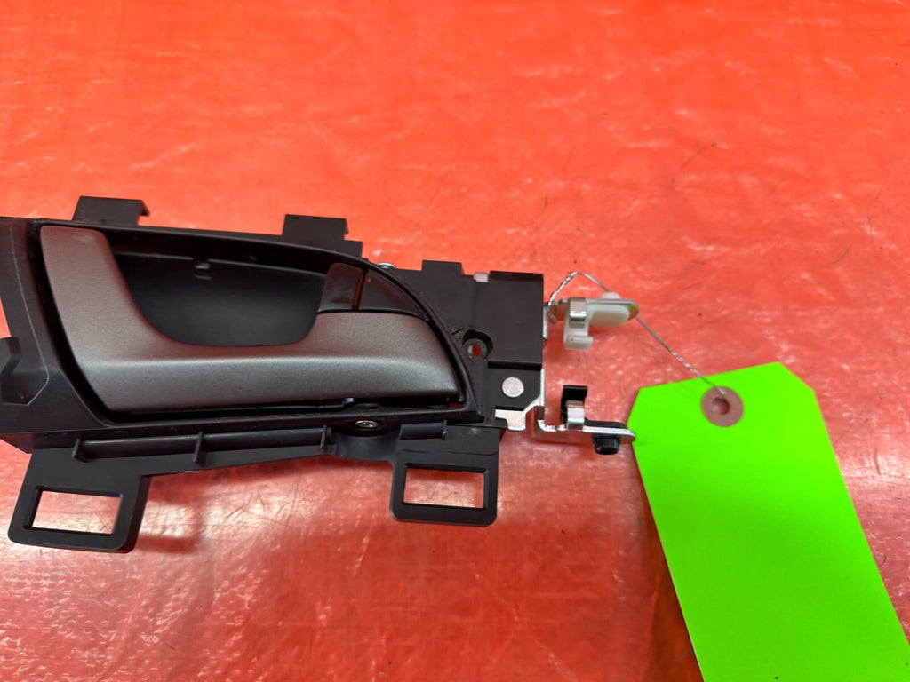 09 10 ACURA TSX   PASSENGER RIGHT REAR INTERIOR DOOR HANDLE   OEM FACTORY #2334