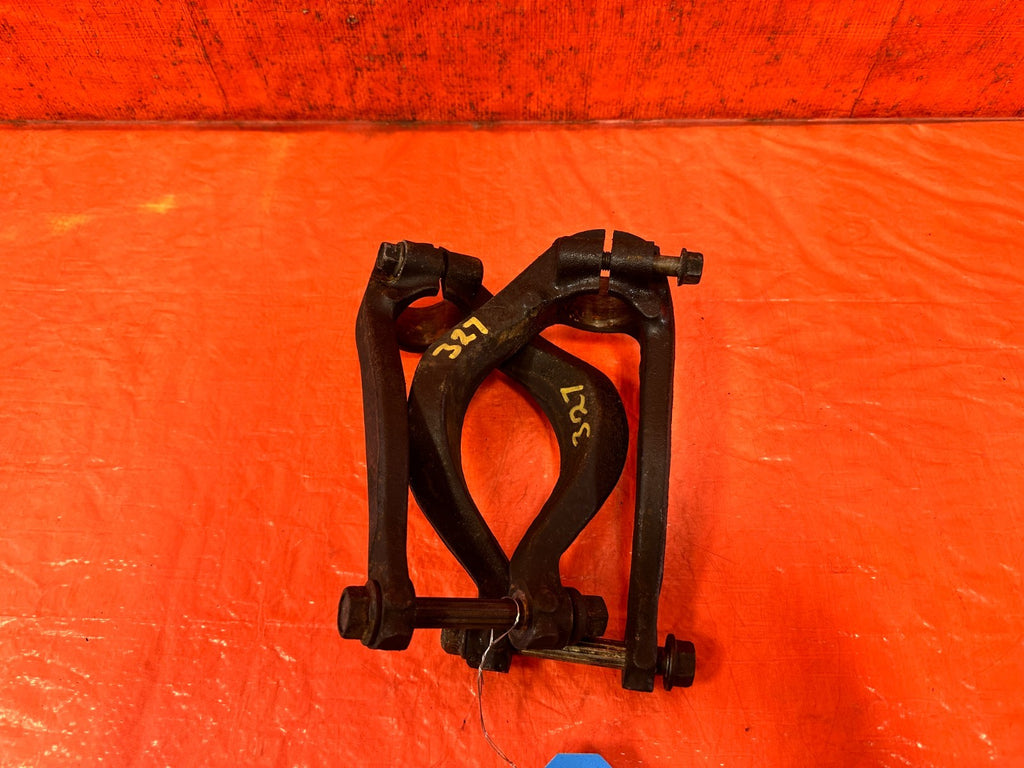 92 95 HONDA CIVIC   FRONT SHOCK STRUT FORK SET   LEFT RIGHT FORKS   OEM #3272