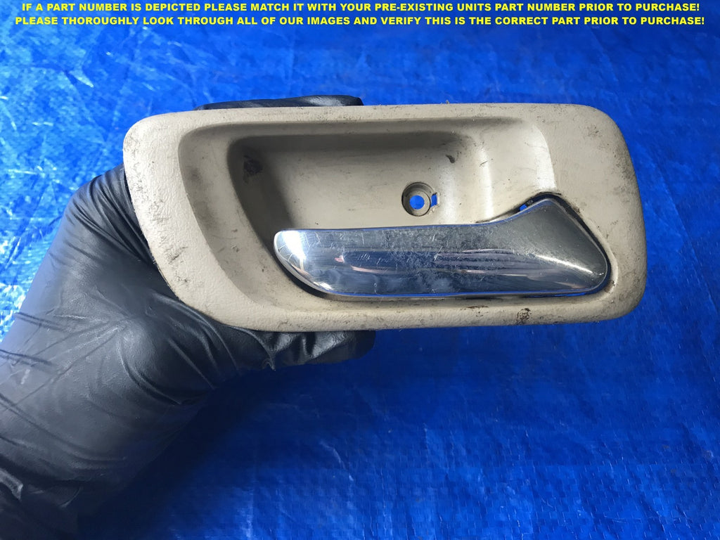 OEM 1998 1999 00 HONDA ACCORD SEDAN PASSENGER REAR RIGHT INTERIOR DOOR HANDLE 0