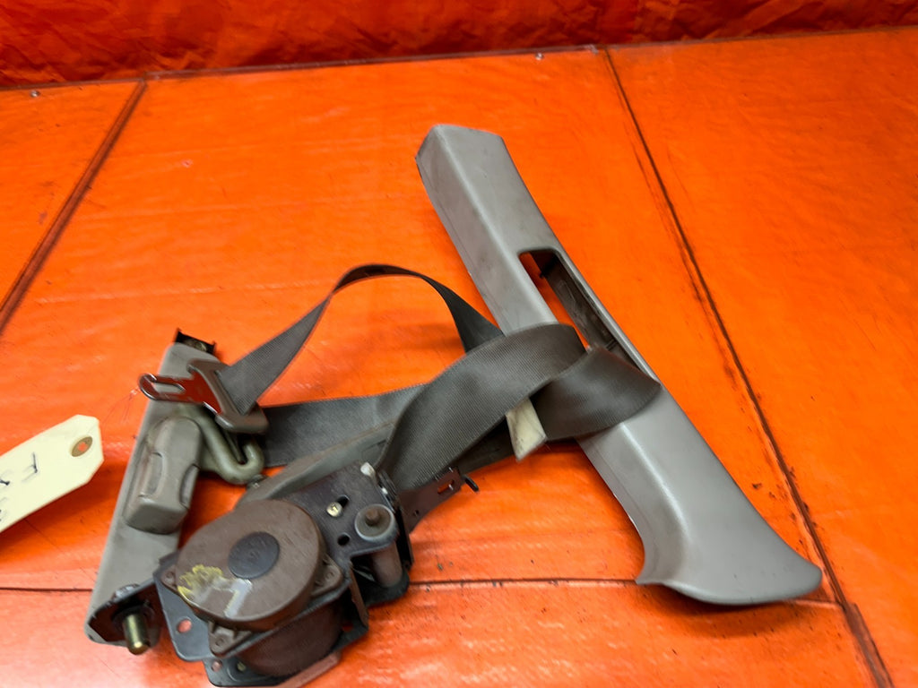 94-01 ACURA INTEGRA FRONT LEFT DRIVER SEAT BELT RETRACTOR OEM #34010