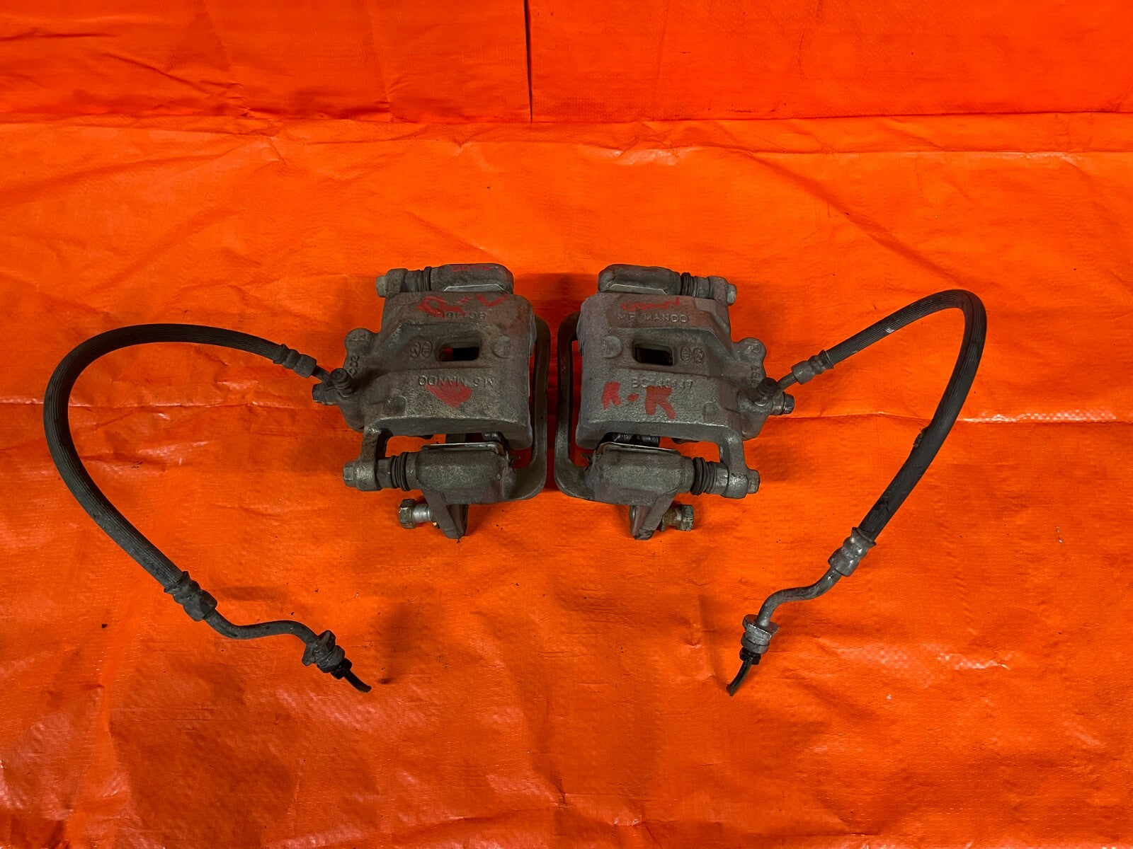 2010 10 HYUNDAI GENESIS   2D COUPE   2.0T BASE   REAR BRAKE CALIPERS LEFT RIGHT0