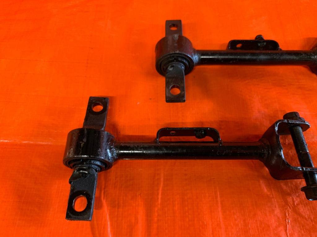 02   04 ACURA RSX TYPE S   REAR UPPER CONTROL ARM SET ARMS LEFT RIGHT   OEM3
