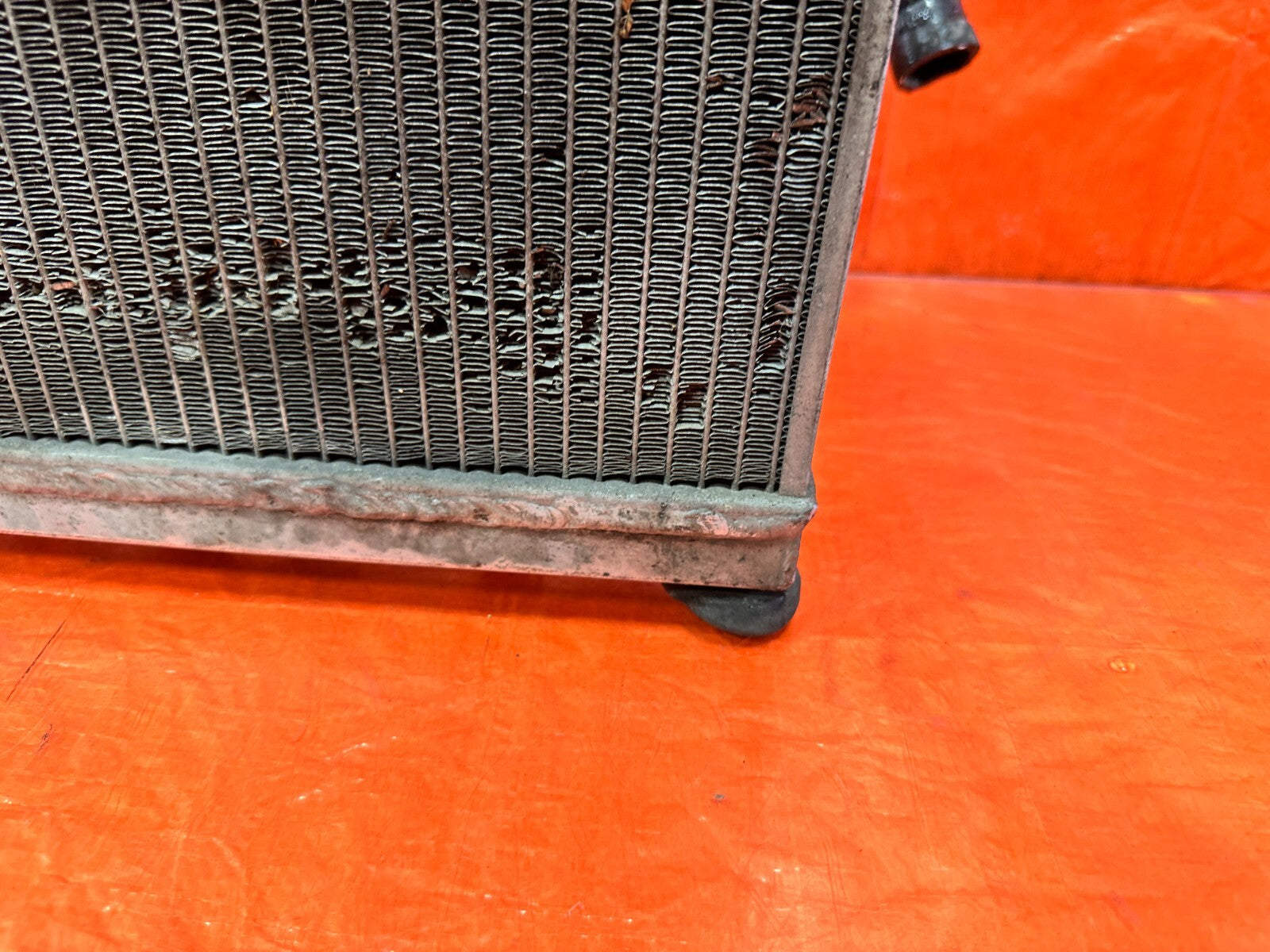 93 97 HONDA DEL SOL   ALUMINUM RADIATOR W/ HOSES AND COOLING FAN   #2943