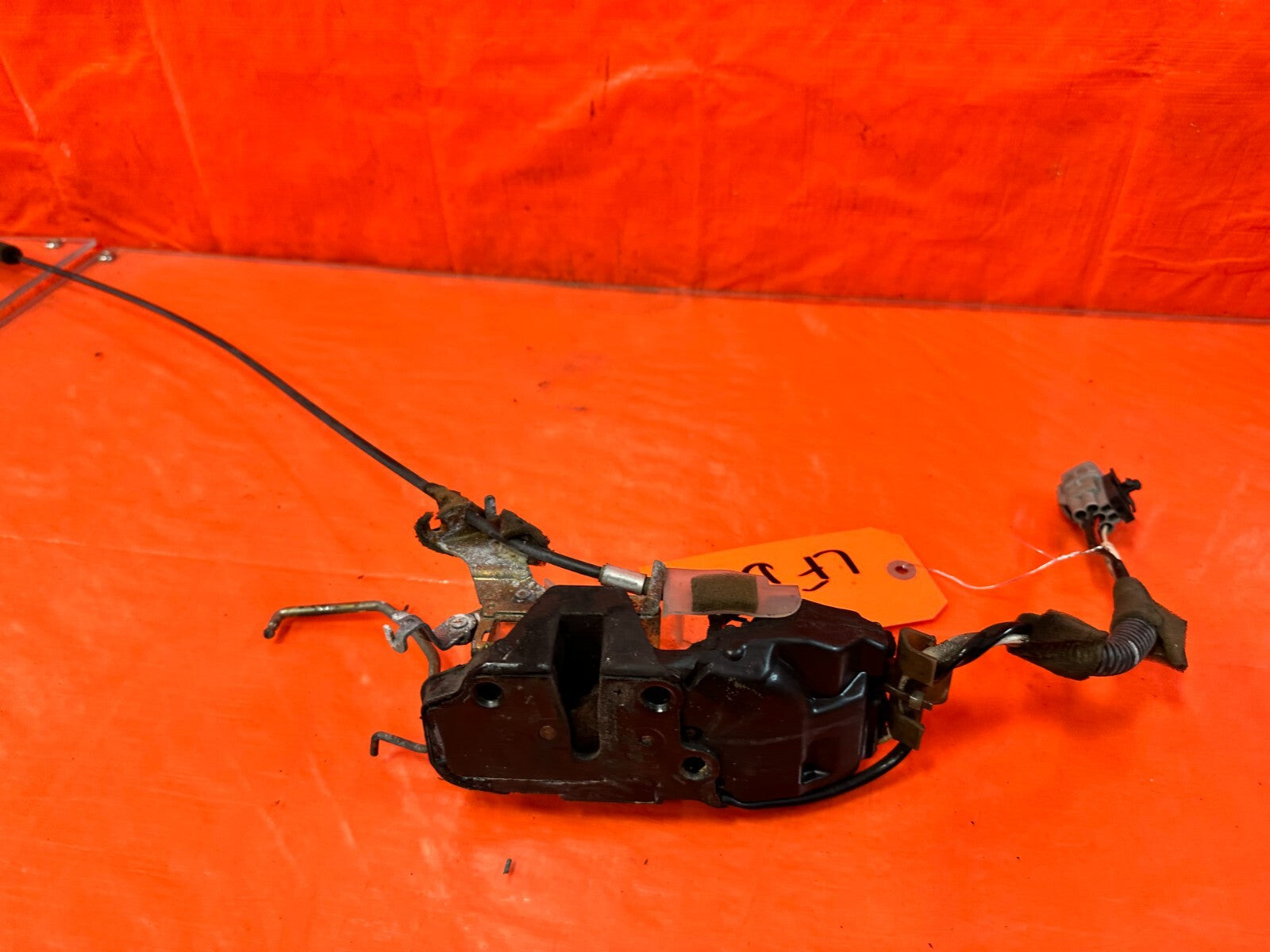 92 00 LEXUS SC300   DRIVER LEFT DOOR LOCK ACTUATOR LATCH   OEM #2766