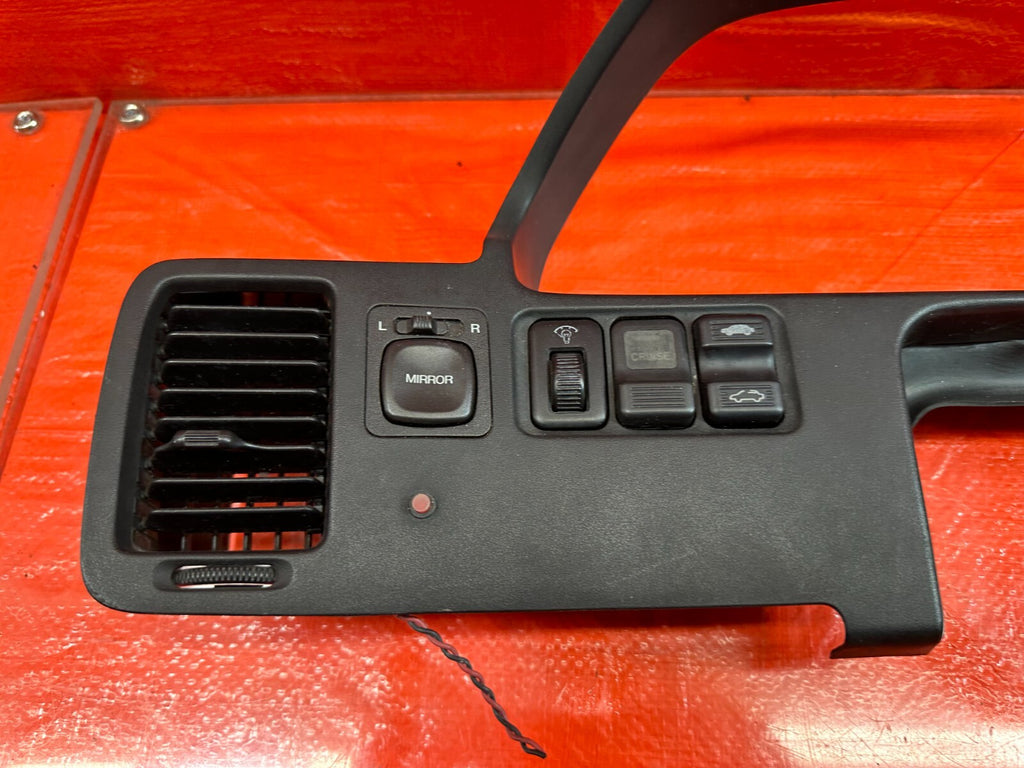 90 93 ACURA INTEGRA   INSTRUMENT GAUGE CLUSTER SURROUND BEZEL TRIM   OEM #18910