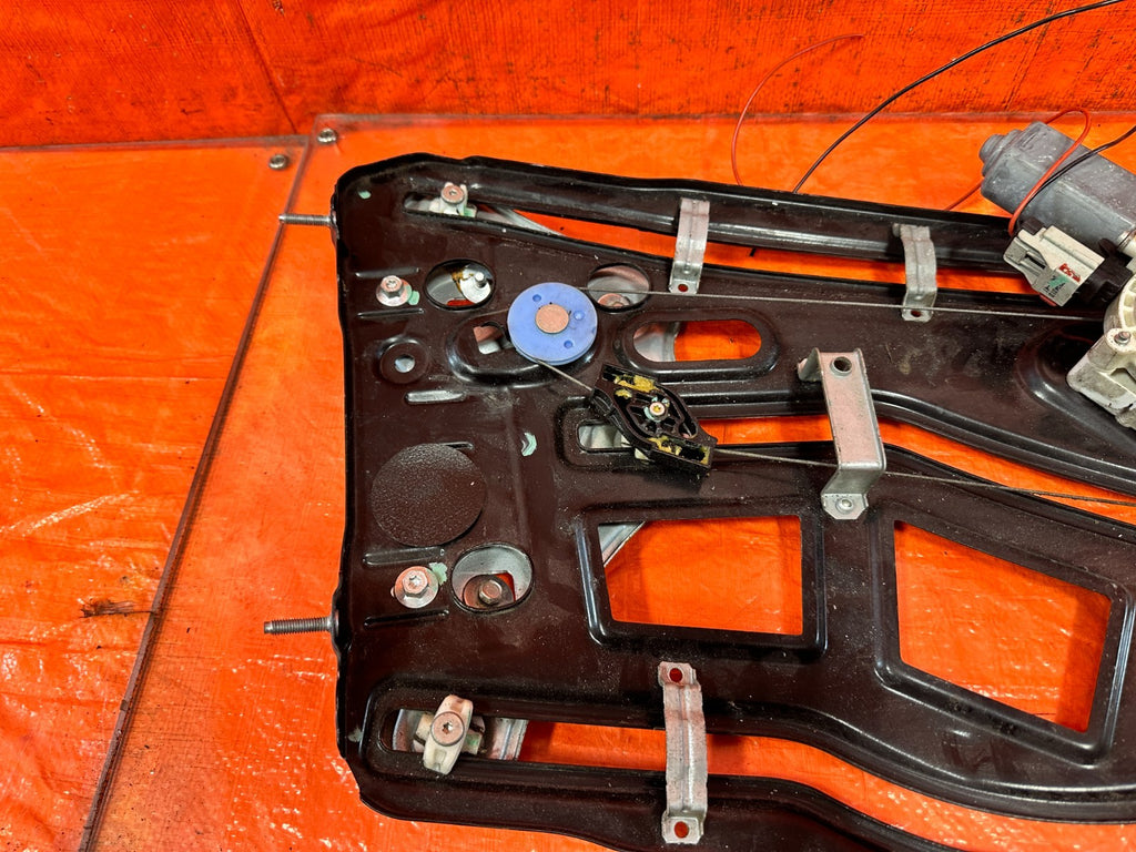 2009 2015 INFINITI Q60 G37 CONVERTIBLE LEFT REAR WINDOW REGULATOR MOTOR OEM 3294
