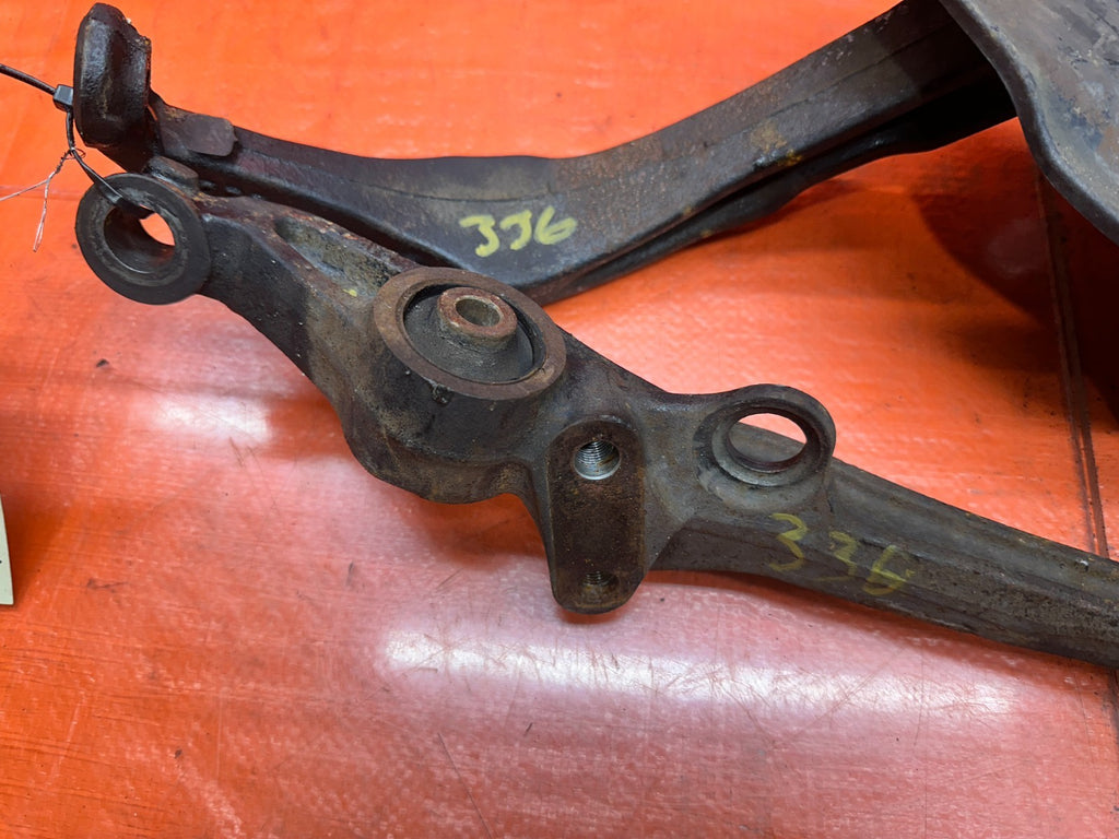 97 01 HONDA PRELUDE 2.2L RIGHT PASSENGER FRONT KNUCKLE SPINDLE CONTROL ARM #3365