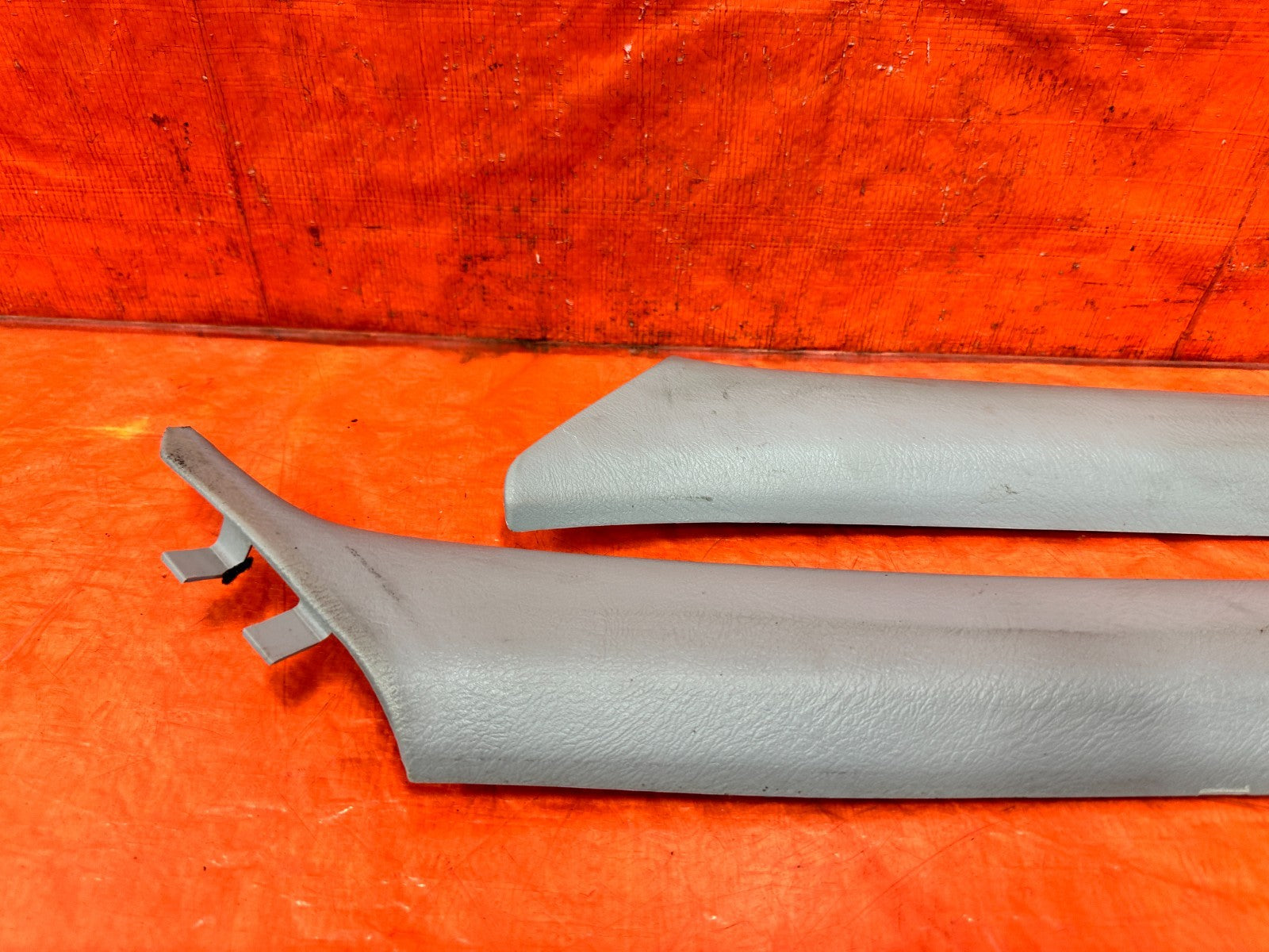 97 01 HONDA CR V CRV   LEFT & RIGHT A PILLARS   OEM FACTORY #3014