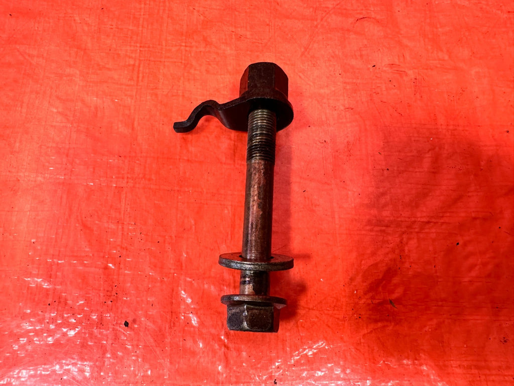 88 91 HONDA CIVIC   FRONT MOTOR MOUNT BOLT AND NUT   OEM 3251
