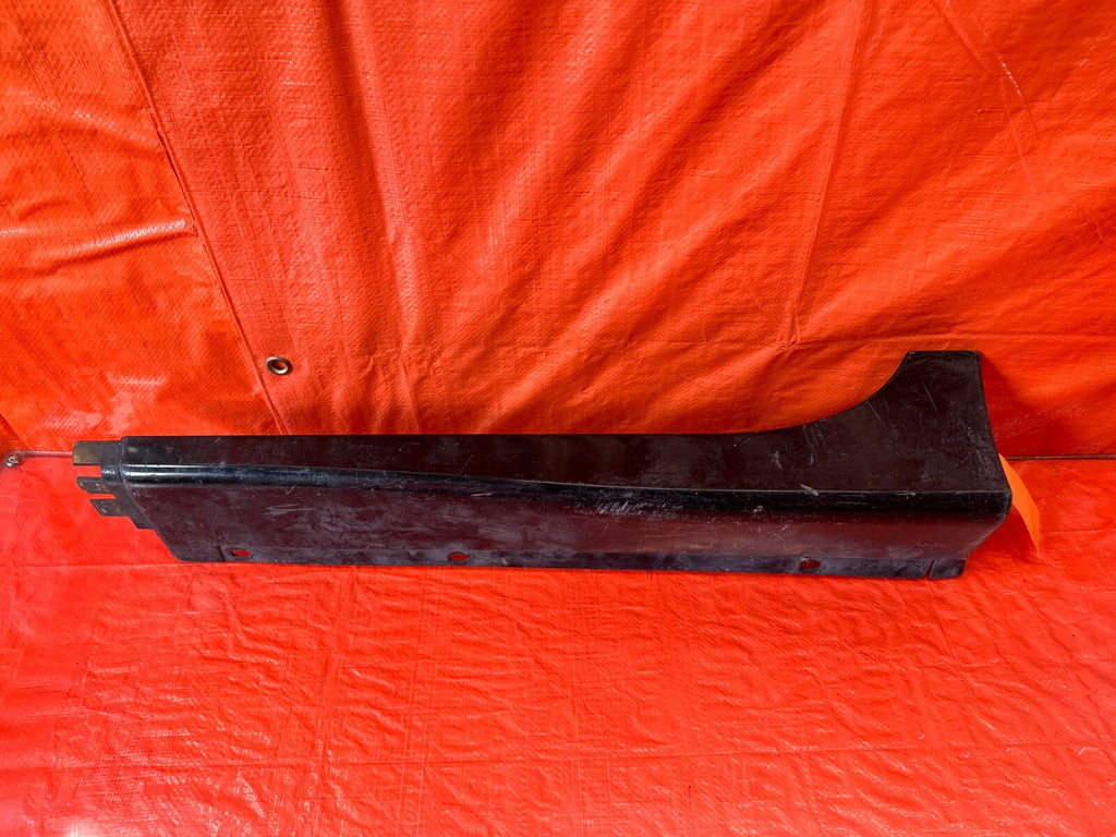 03 05 DODGE NEON SRT 4   DRIVER LEFT SIDE SKIRT ROCKER MOLDING TRIM   OEM0