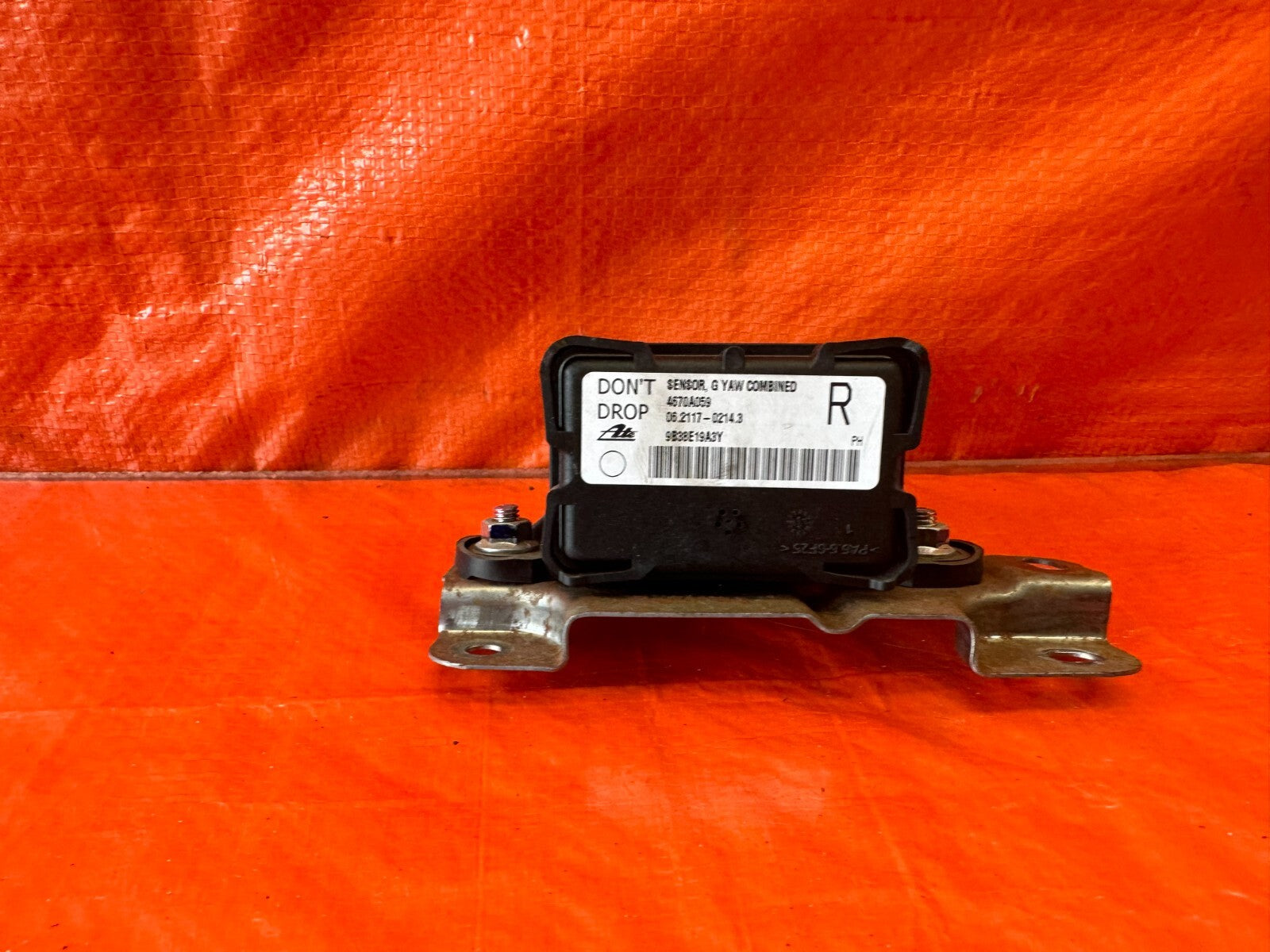 11 15 LANCER EVOLUTION X EVO 10   YAW RATE SENSOR   OEM FACTORY #2145