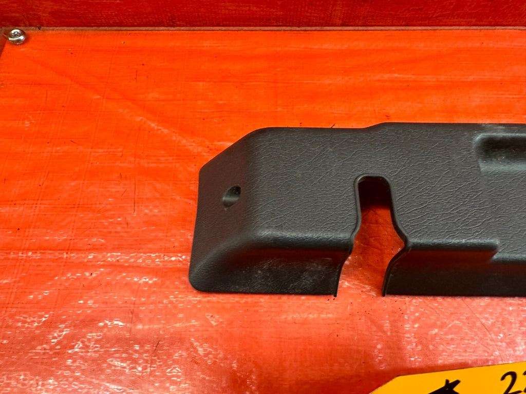93 97 HONDA DEL SOL   TARGA TOP CATCH RELEASE W/ PLASTIC TRIM   OEM #2279