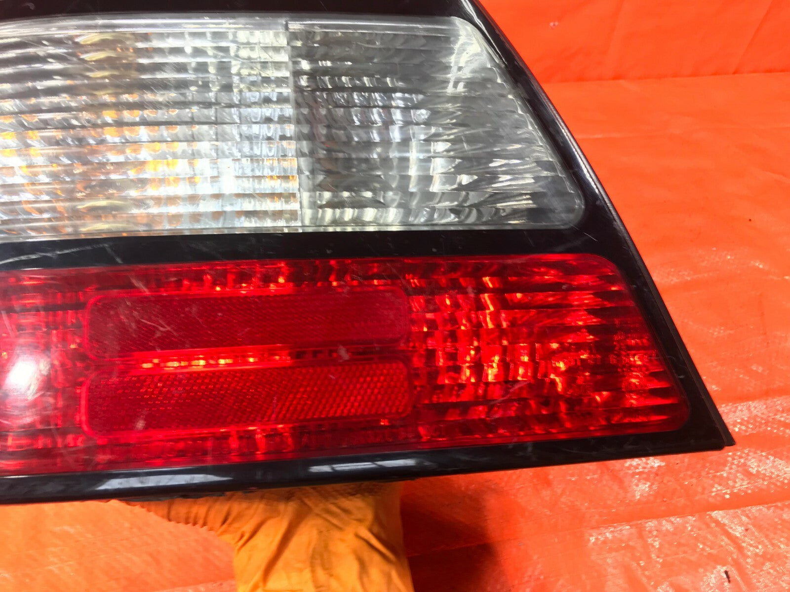 OEM 2000 2001 2002 DAEWOO LEGANZA DRIVER LEFT TAIL LIGHT LAMP 00 01 02 L LH2