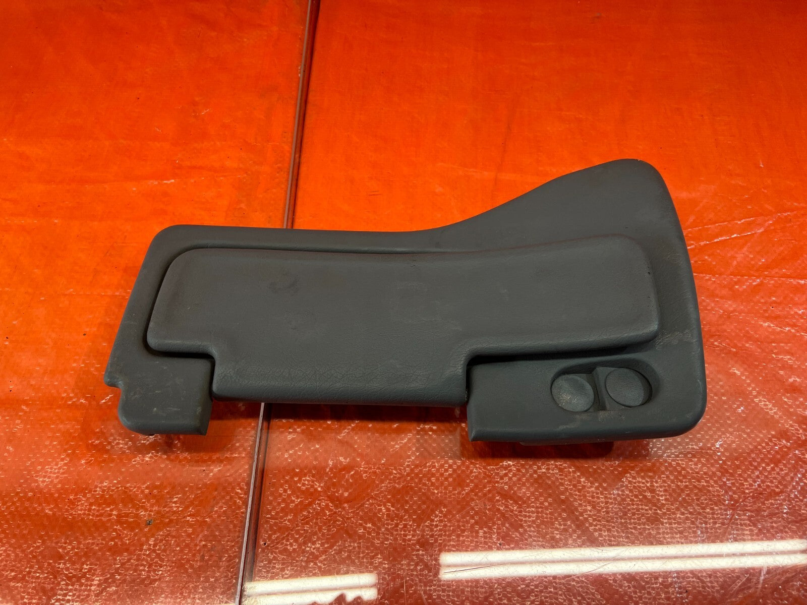 94 95 HONDA DEL SOL   SUN VISOR   PASSENGER RIGHT SIDE   GRAY COLOR   OEM #1460
