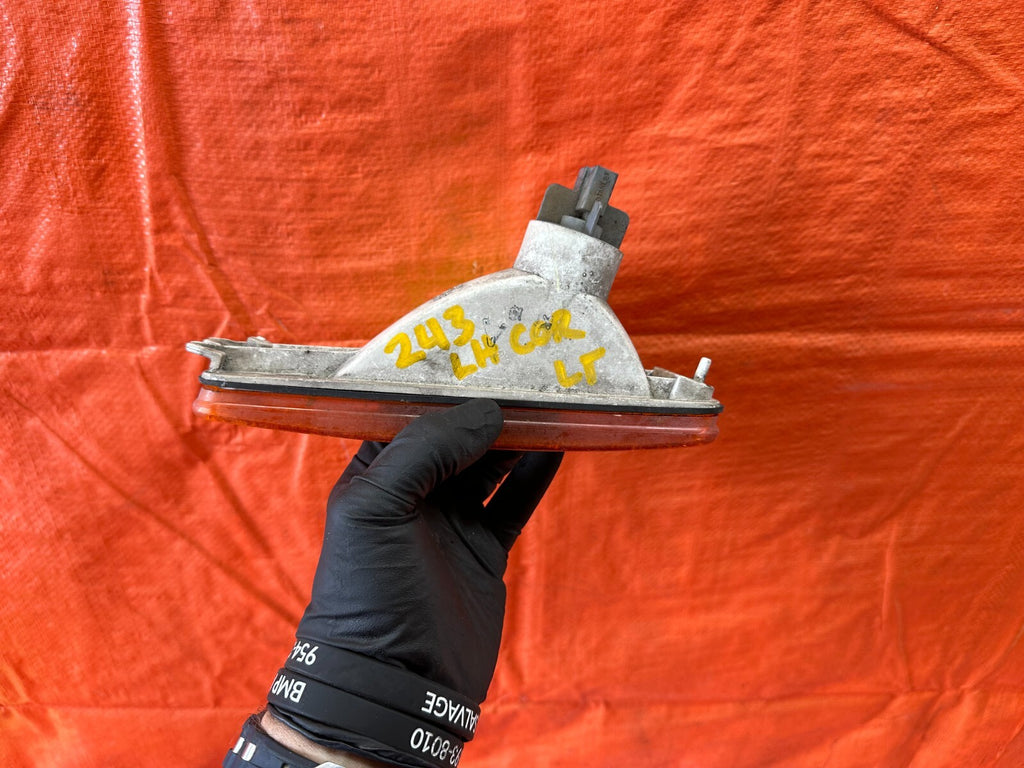 88 89 HONDA CRX   DRIVER LEFT BUMPER LIGHT LAMP   OEM FACTORY #2435