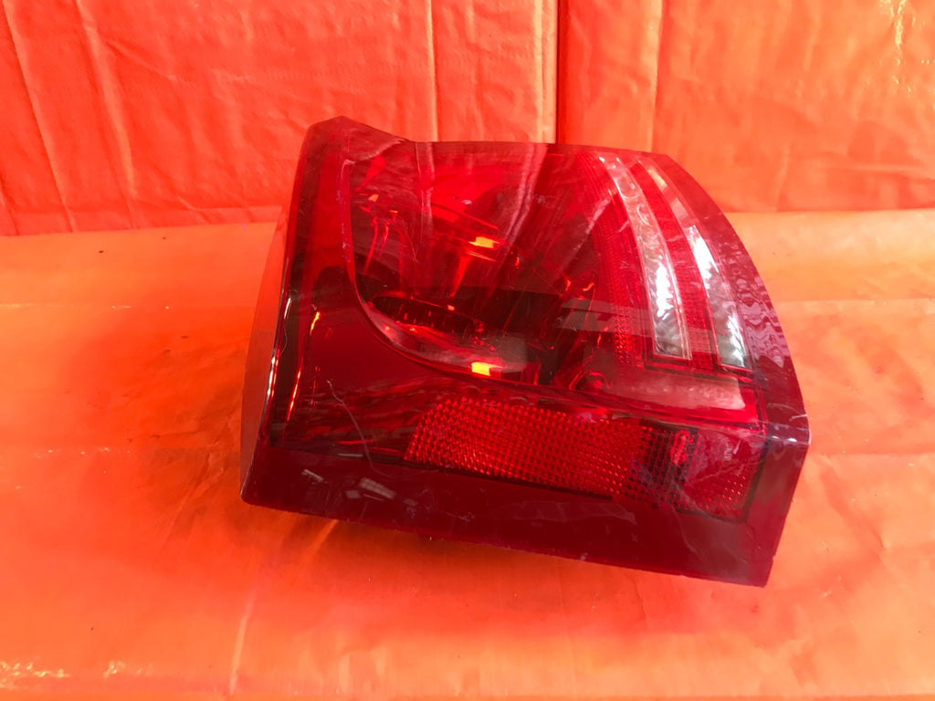 OEM 2006 06 DODGE CHARGER DRIVER LEFT TAIL LIGHT LAMP L LH6