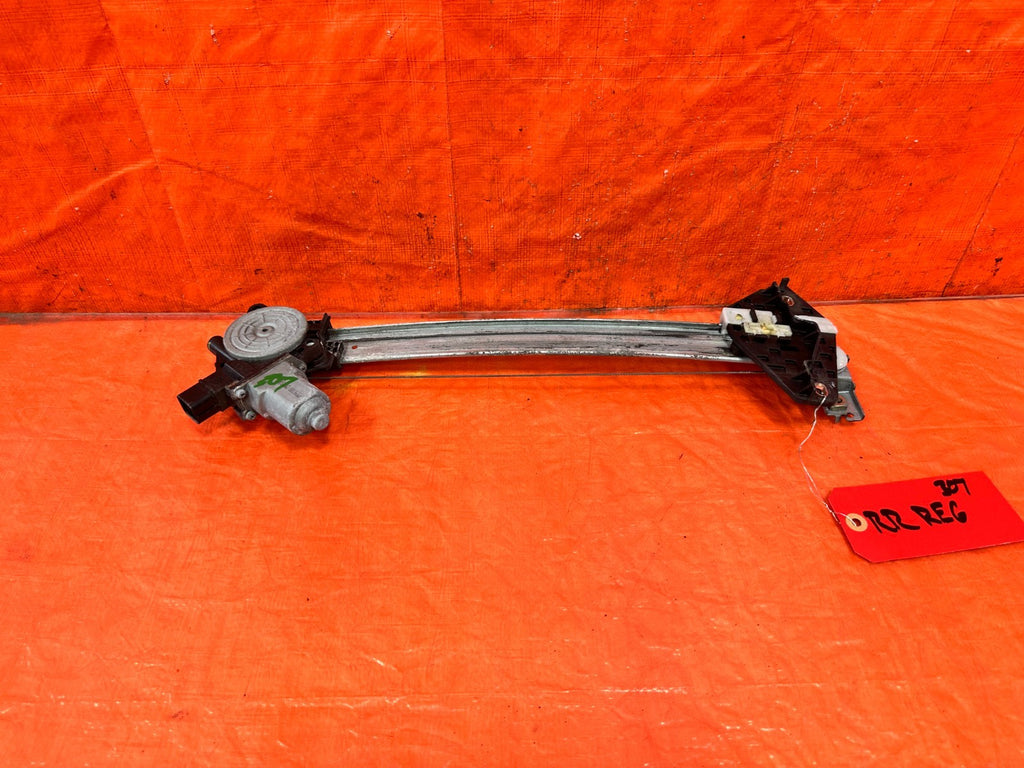 06 11 HONDA CIVIC SEDAN 4 DOOR PASSENGER RIGHT REAR WINDOW REGULATOR OEM #3070