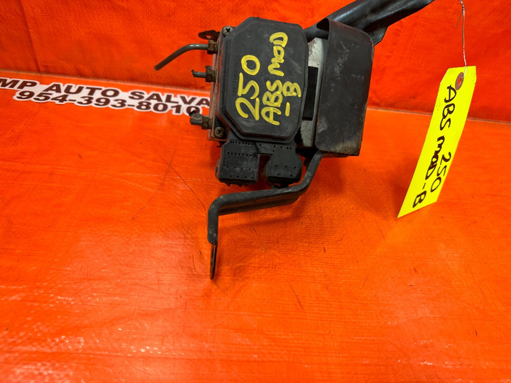 00 02 TOYOTA CELICA   ABS PUMP ANTI SKID LOCK ACTUATOR VSA MODULATOR   OEM #2503