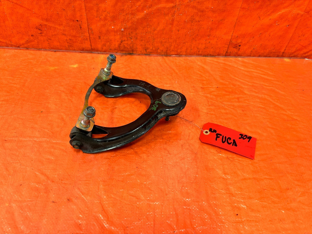 94 01 ACURA INTEGRA DRIVER LEFT FRONT SPINDLE KNUCKLE HUB & LOWER CONTROL ARM 0918