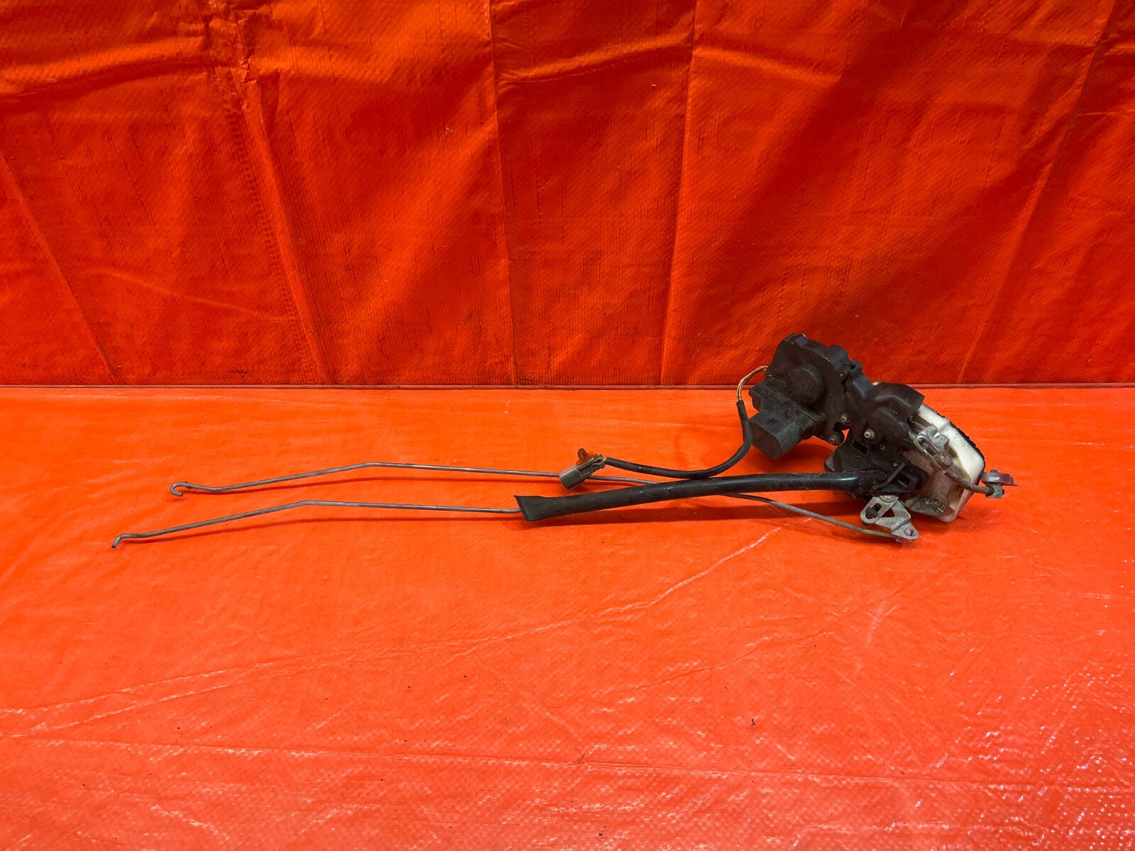 94 01 INTEGRA SEDAN   PASSENGER RIGHT REAR DOOR LOCK ACTUATOR   OEM FACTORY #1659