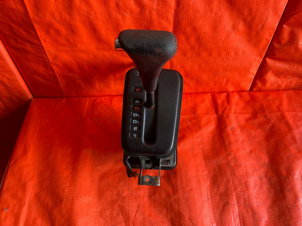 94 01 ACURA INTEGRA   AUTOMATIC TRANSMISSION   GEAR SHIFTER SELECTOR SELECT OEM0