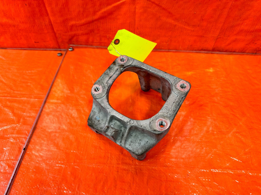 04 08 ACURA TSX   ALUMINUM ENGINE MOTOR MOUNT BRACKET   OEM FACTORY #2755