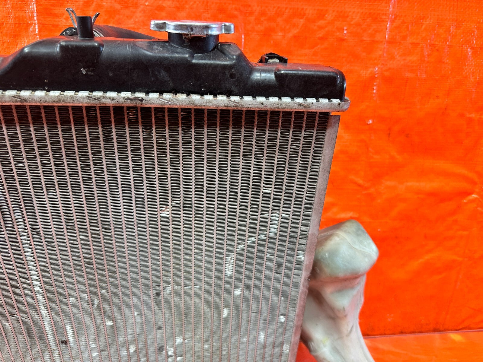 93 97 HONDA DEL SOL 92 00 CIVIC   RADIATOR W/ FAN & HOSES   OEM #2973