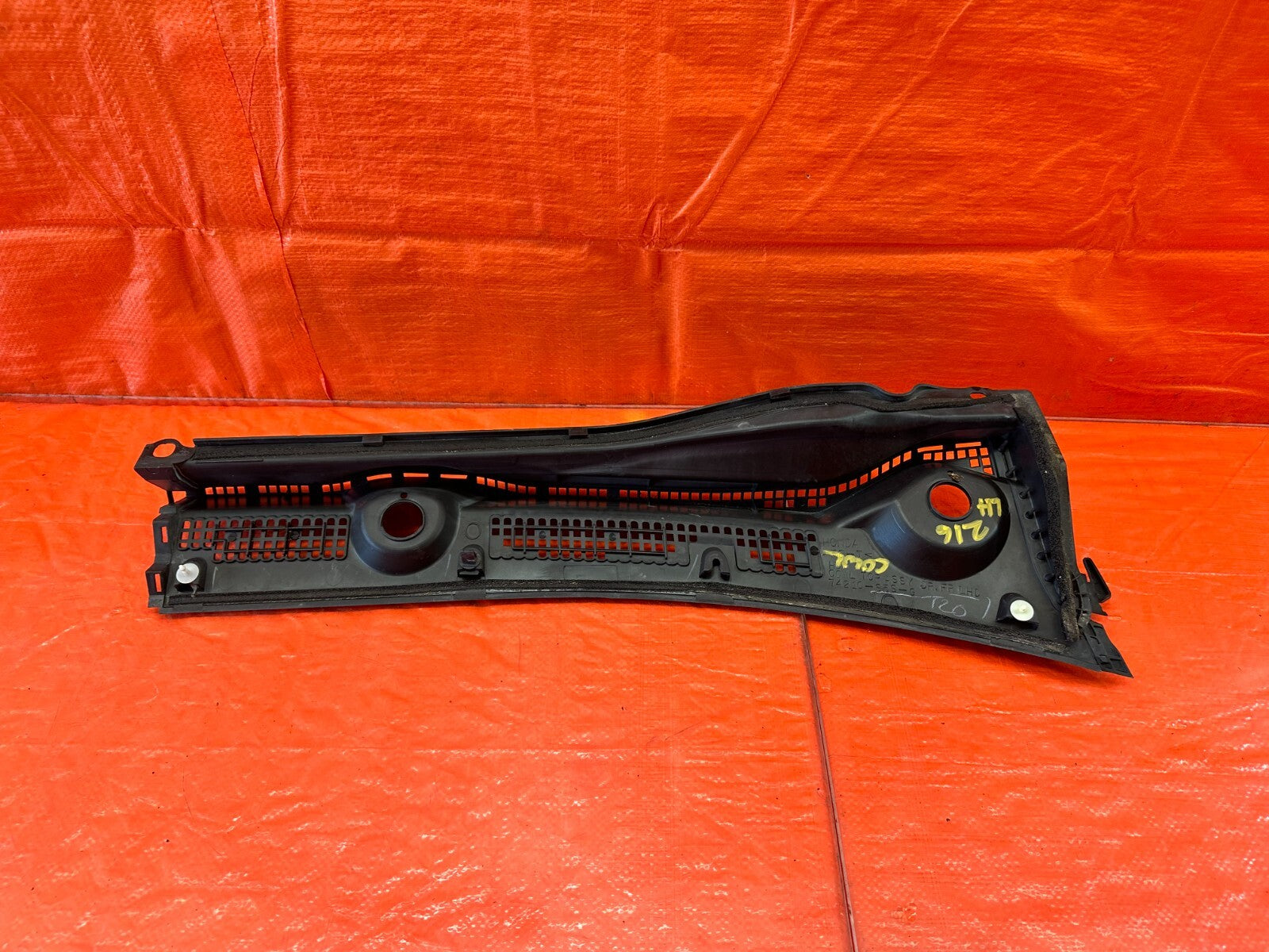 02 05 HONDA CIVIC SI EP3 HATCH   WIPER COWL TRIM   DRIVER LEFT SIDE OEM #2168