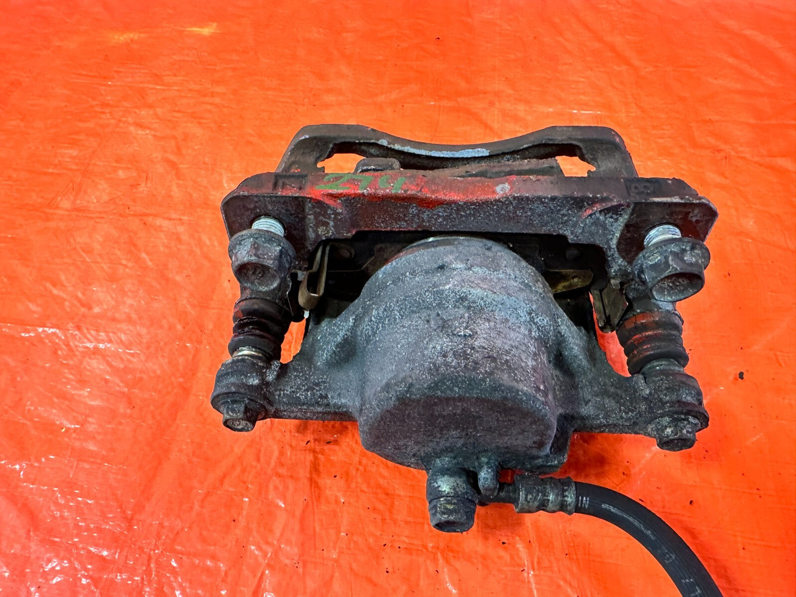 94 95 ACURA INTEGRA   DRIVER LEFT FRONT BRAKE CALIPER   OEM FACTORY 2744
