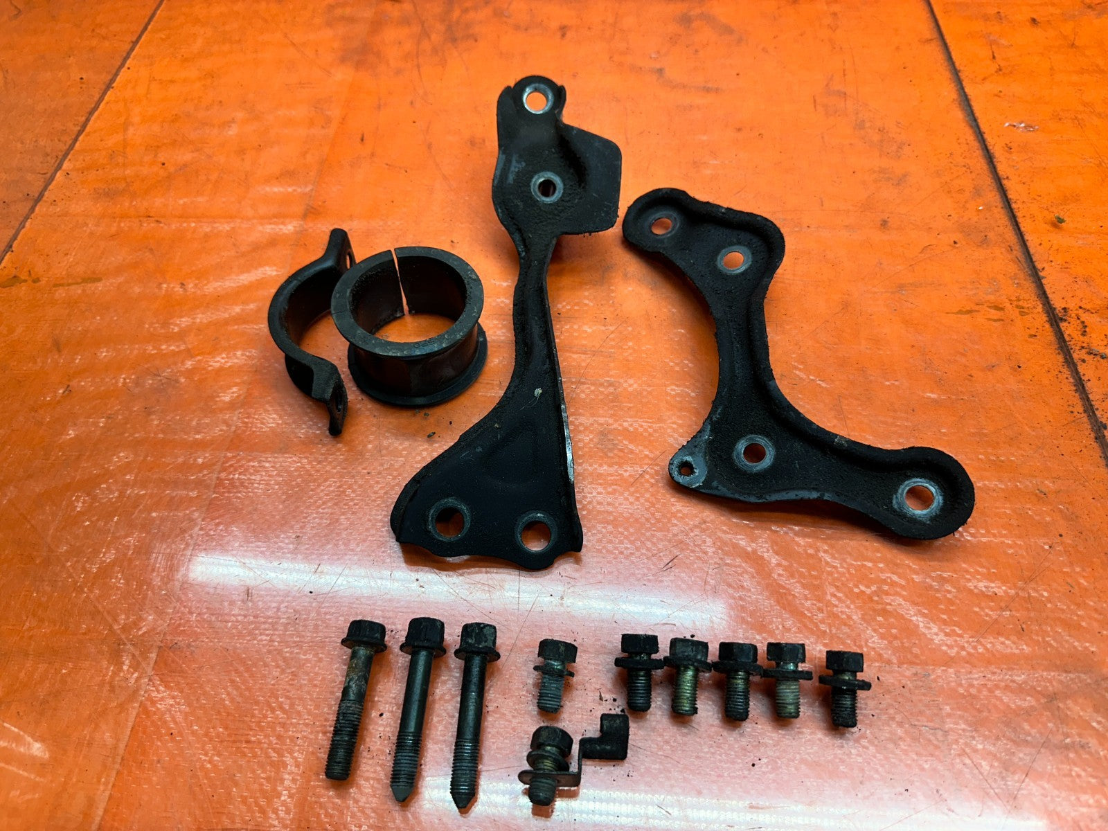 92 96 HONDA PRELUDE STEERING RACK BUSHINGS BOLTS BRACKETS OEM #3326