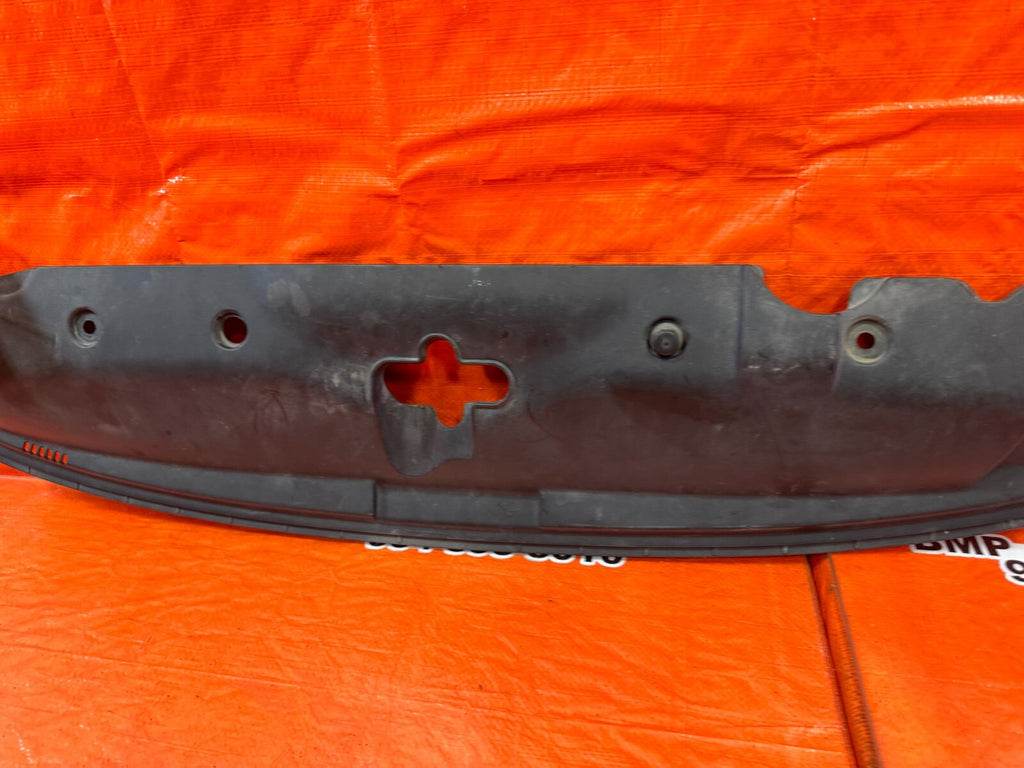 06 11 CIVIC 4D SEDAN   UPPER RADIATOR SUPPORT TRIM PANEL COVER PLASTIC OEM #2604
