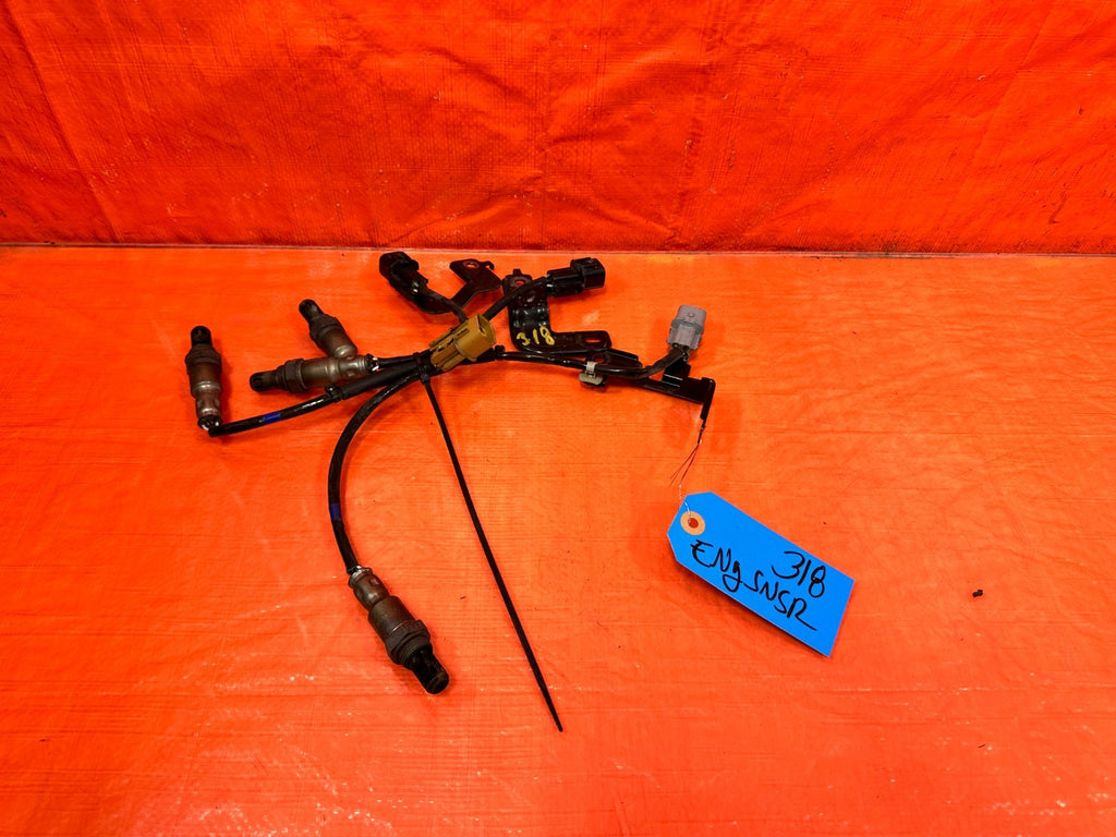13 16 HYUNDAI GENESIS COUPE   OXYGEN O2 SENSORS   PRIMARY AND SECONDARY OEM 3187