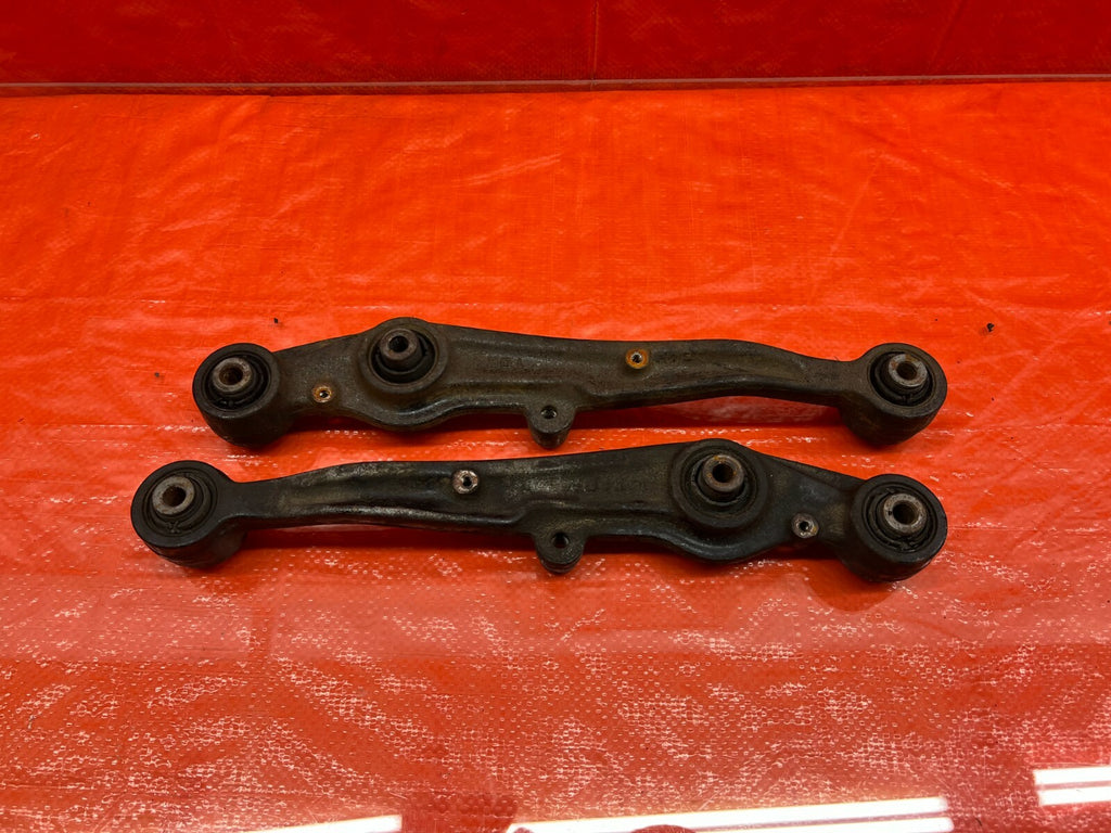 94 01 INTEGRA   GS GS R LS REAR LOWER CONTROL ARM SET   LEFT RIGHT ARMS OEM #1027