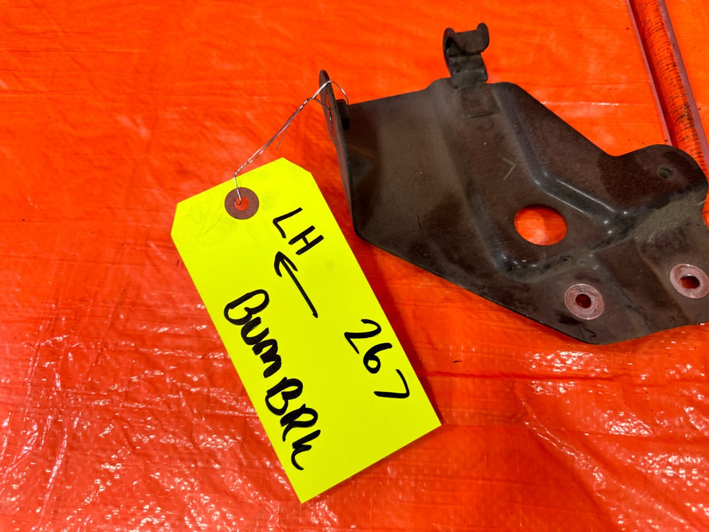 90 93 MAZDA MX 5 MIATA   LEFT RADIATOR SUPPORT IMPACT COVER BRACKET OEM #2676