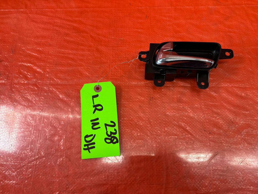 09 13 INFINITI G37 SEDAN   DRIVER LEFT REAR INTERIOR DOOR HANDLE   OEM #2384