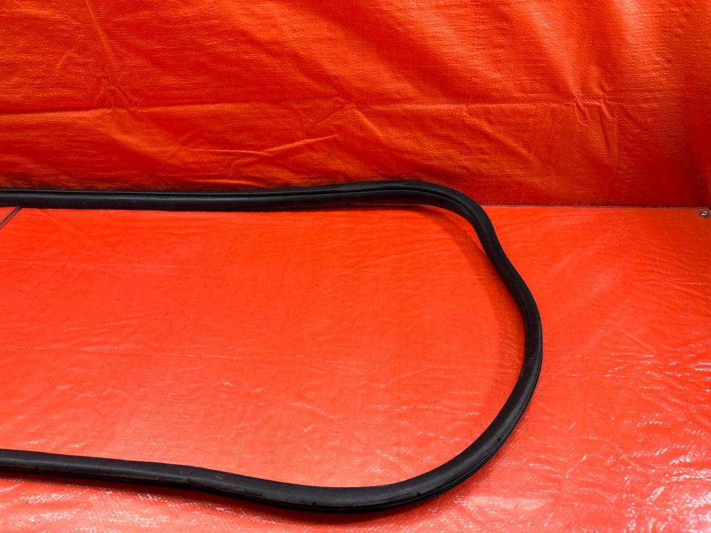 LANCER EVOLUTION X EVO 10 CHASSIS TO DOOR OPEN TRIM WEATHER STRIP LEFT REAR 2144