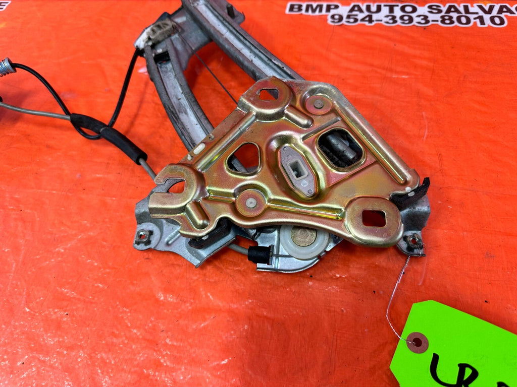 02 05 LEXUS SC430   DRIVER LEFT REAR WINDOW REGULATOR   OEM FACTORY #2615